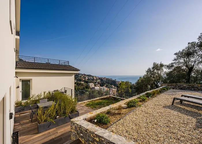 - Monolocale Con Piscina * Rapallo