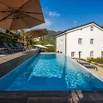 - Monolocale Con Piscina Lejlighed Rapallo