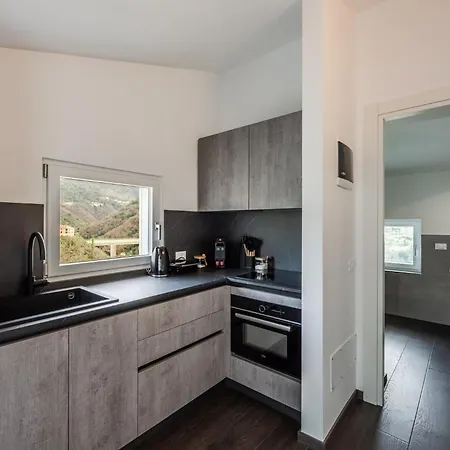 Apartament - Monolocale Con Piscina Rapallo