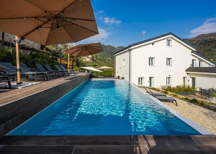 - Monolocale Con Piscina Appartamento Rapallo
